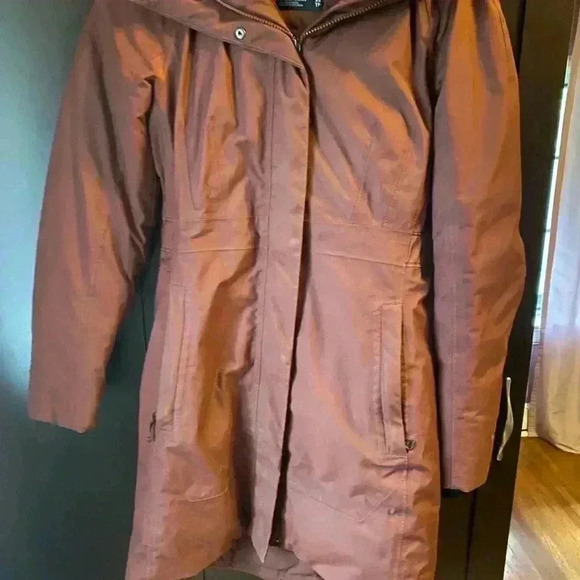 Womens North Face Parka - Picture 2 of 7